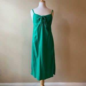 Kelly green midi dress. Size Medium.